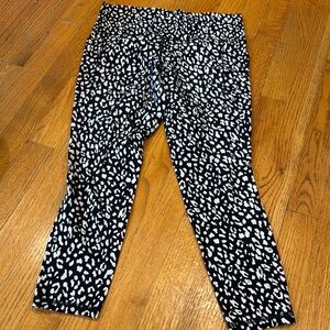 Athleta Black and White Patterned Leggings